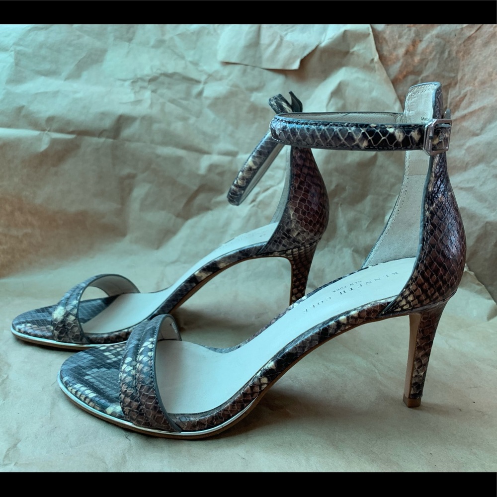 Kenneth Cole Snake Heels - Size 7.5 like new